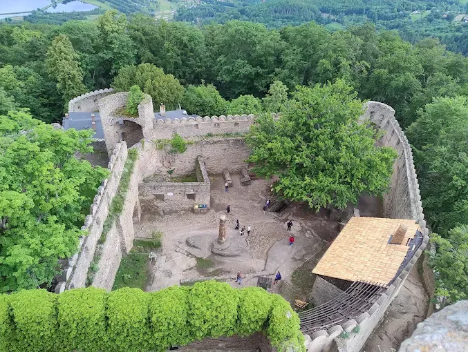 PTTK Zamek Chojnik ruiny